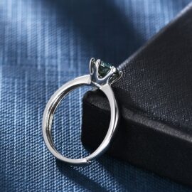1.0Ct Green Moissanite Solitaire Engagement Ring
